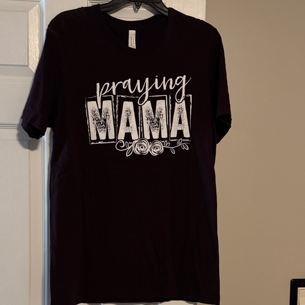 Praying Mama T-Shirt